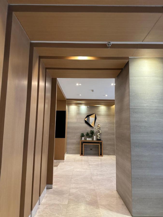 S Residences Tower 3 Moa Luxe Staycation By C Apartment *